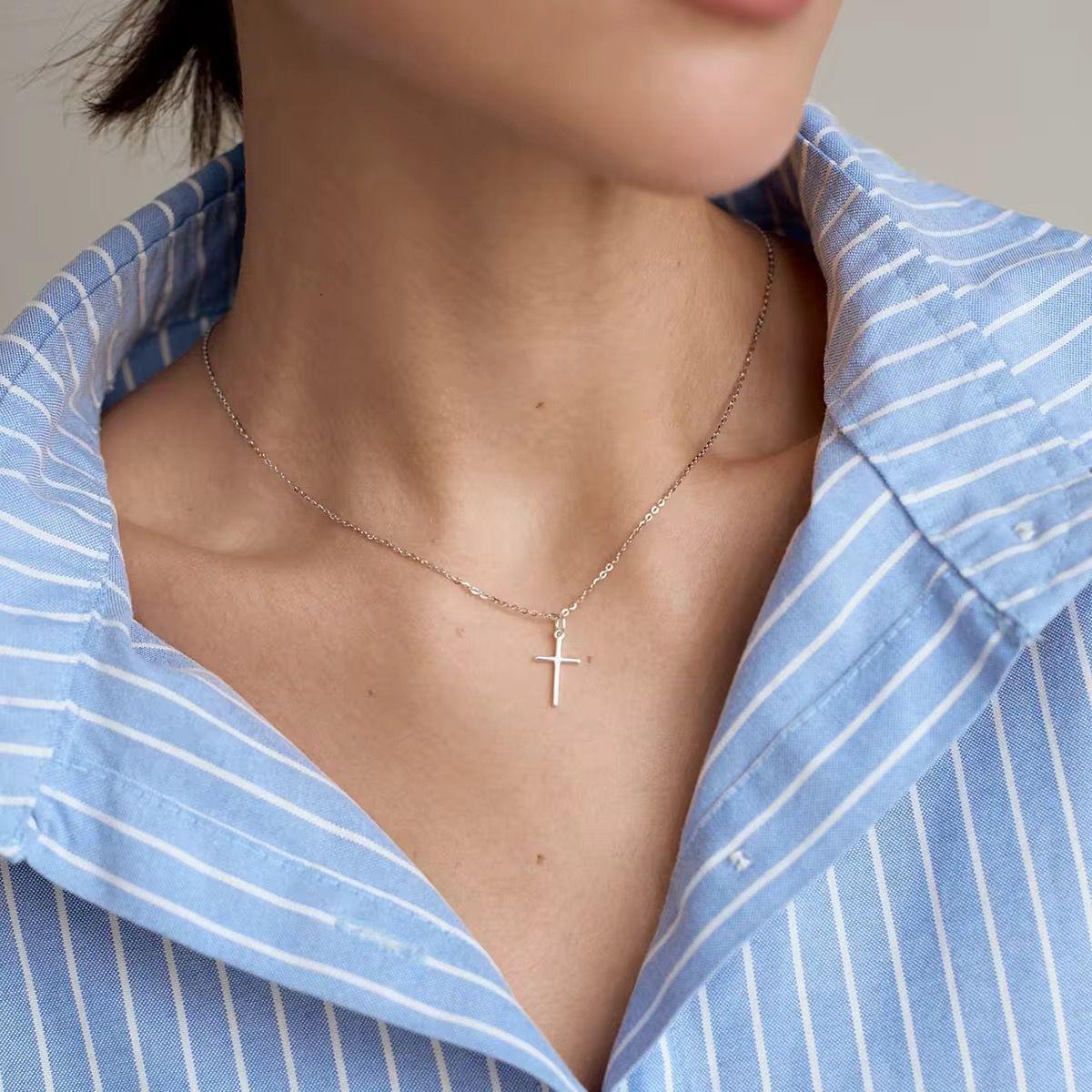 Collar Cruz Fe – Exclusividad y Calidad Premium con Microfibra y Tarjeta Personalizada🙌